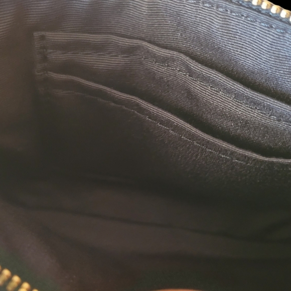 Coach Black Pebble Small Leather Wristlet New in Box - Picture 3 of 3